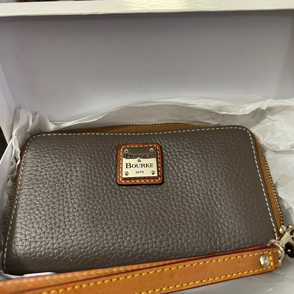 Dooney and Bourke